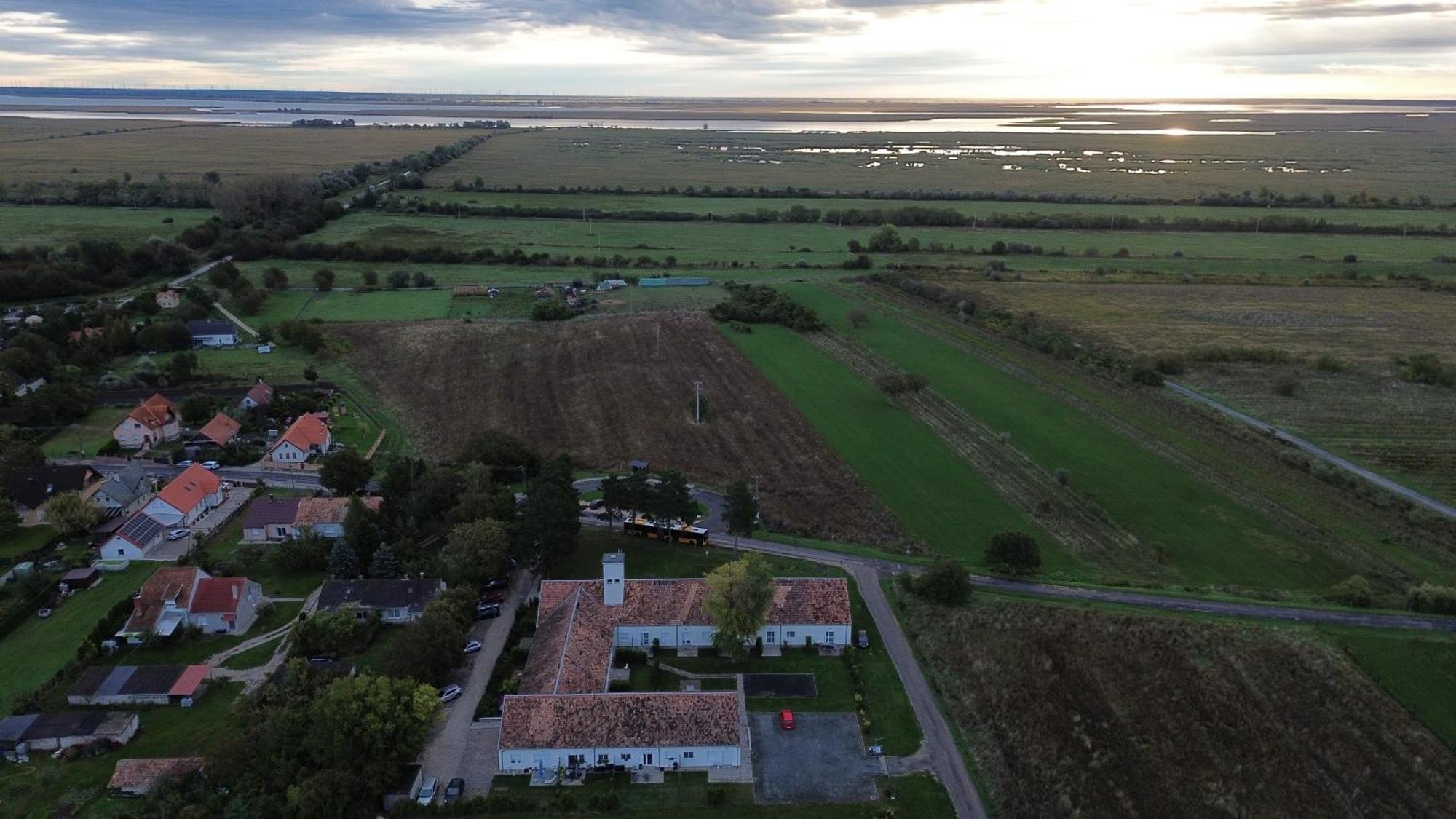 Harol Home & Bike Fertőrákos エクステリア 写真